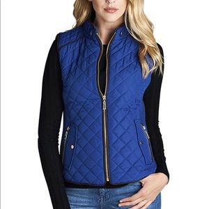 Active USA Navy Quilted Vest women size Small NWT